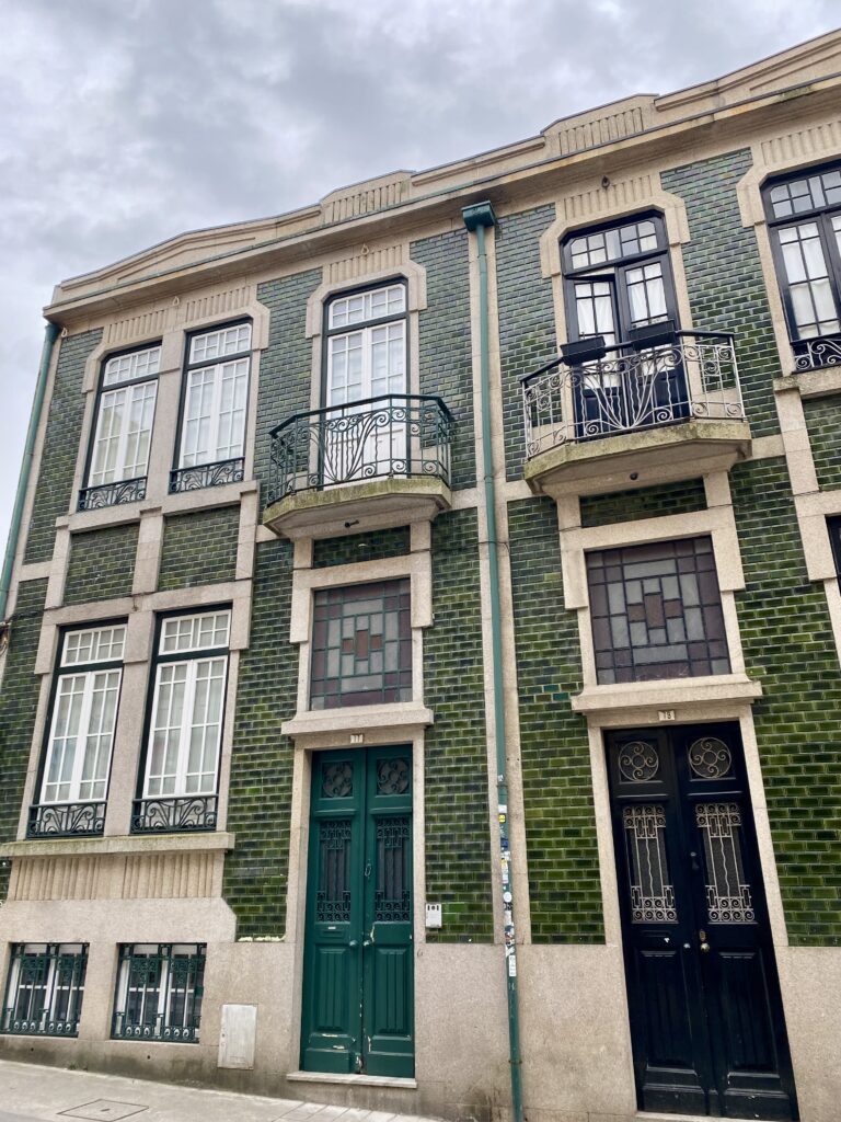 An attractive, Art Deco style, tiled building in Porto, Portugal.