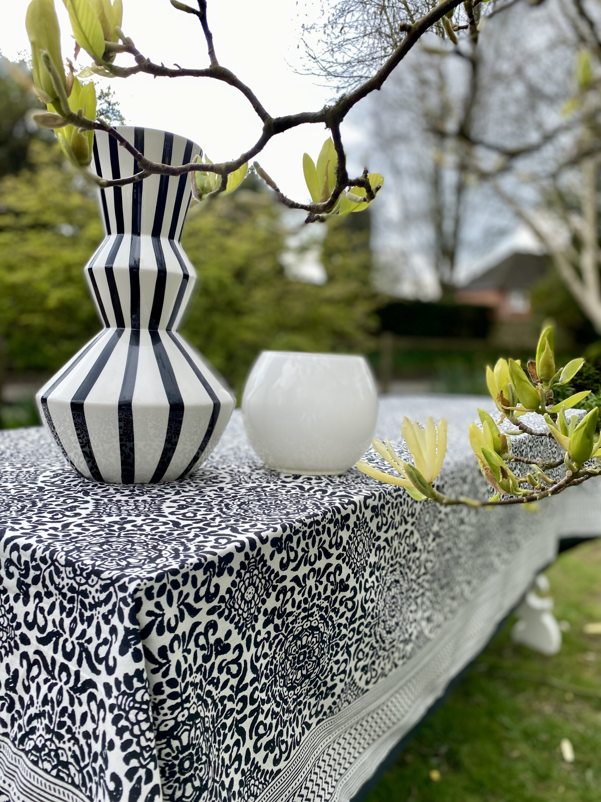 Black tablecloths online for sale