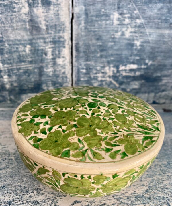 Lime green hand-painted floral décor on a pretty papier mâché.