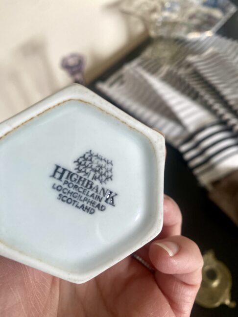 The back stamp on a piece of Highbank porcelain Lochgilphead pottery.